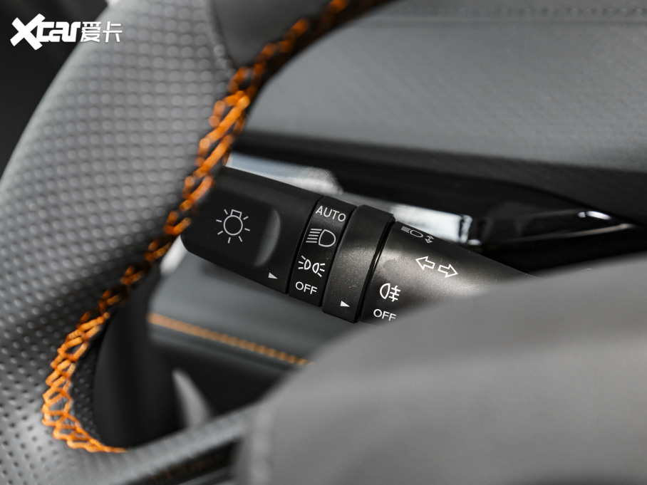 2023LUNI-V iDD 1.5T 113km Ȥ