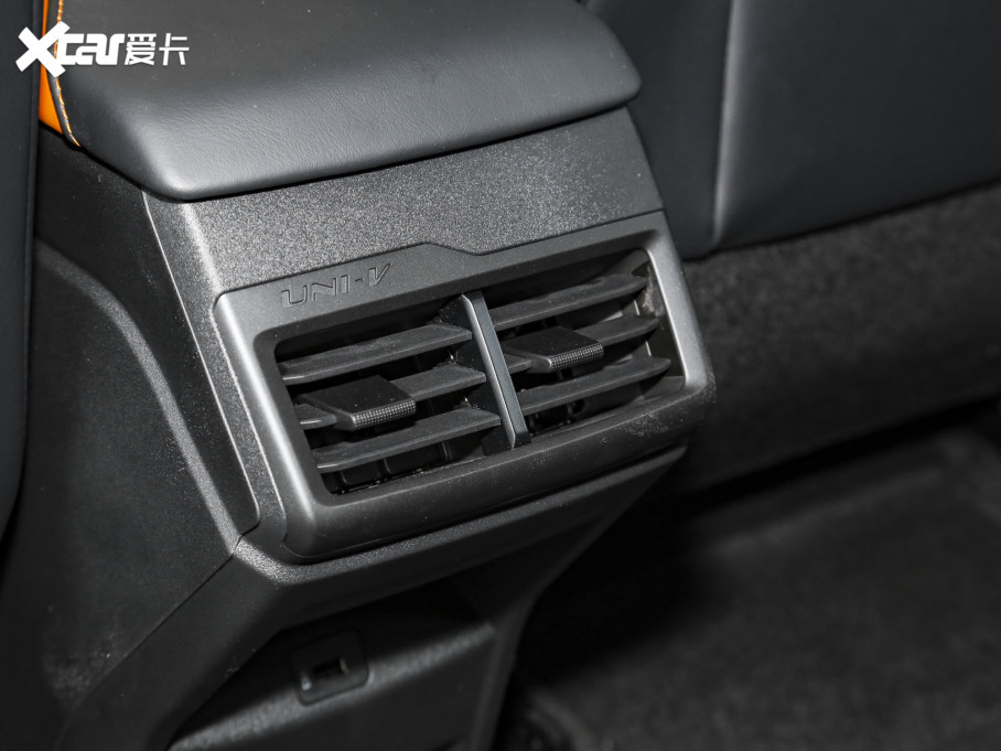 2023LUNI-V iDD 1.5T 113km Ȥ