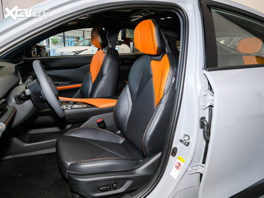 2023LUNI-V iDD  iDD 1.5T 113kmȤͣw棩