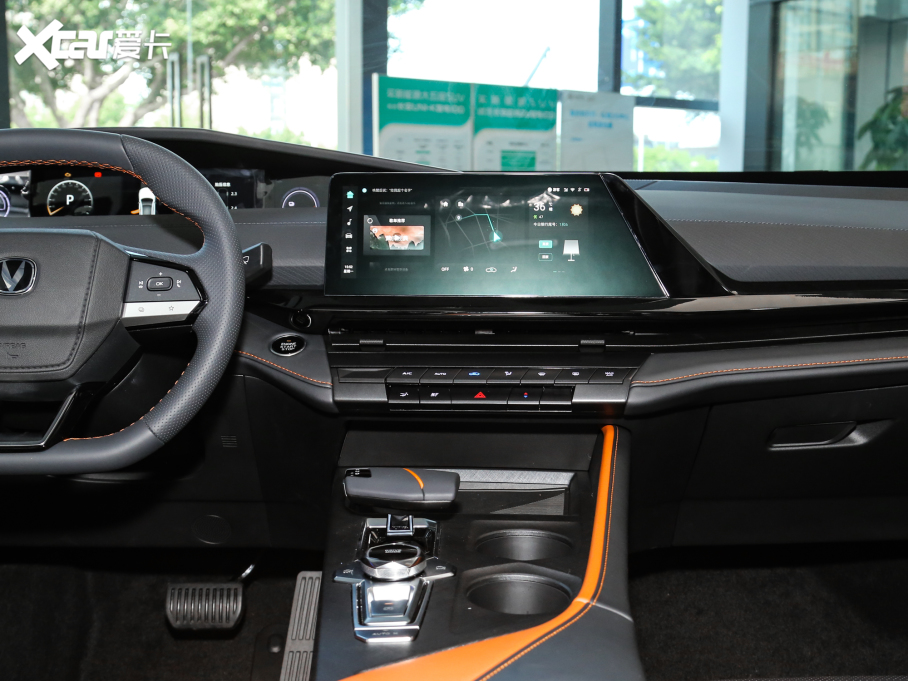 2023LUNI-V iDD  iDD 1.5T 113kmȤͣw棩