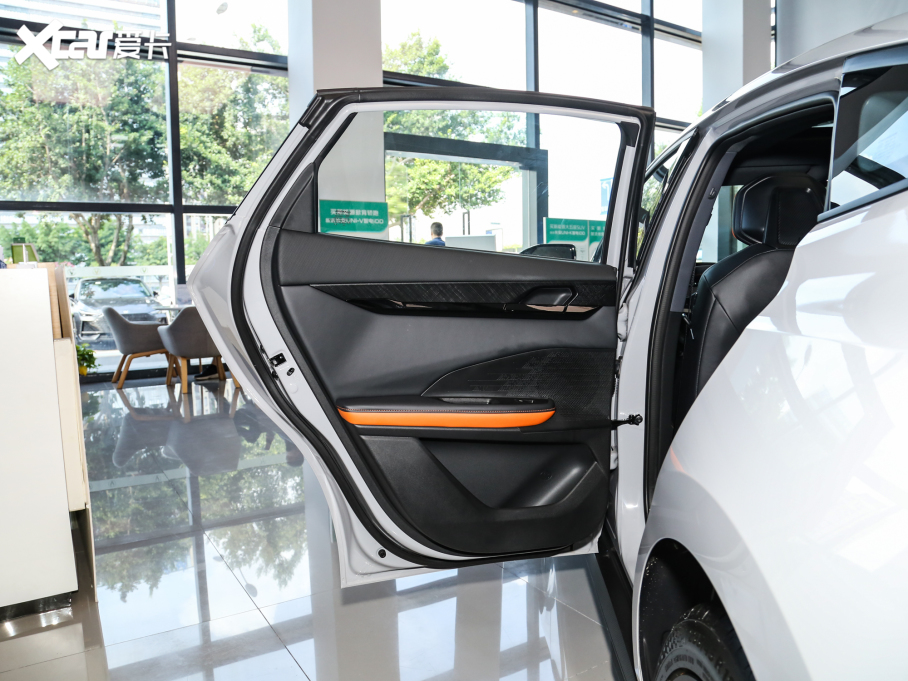 2023LUNI-V iDD  iDD 1.5T 113kmȤͣw棩