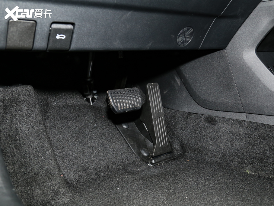 2023LUNI-V iDD  iDD 1.5T 113kmȤͣw棩