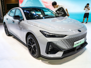 20231.5T 113km ǿ ǰ45