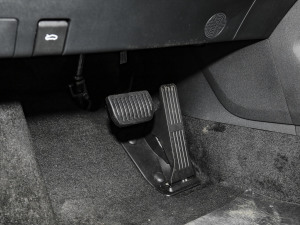 20231.5T 113km Ȥ п؅^