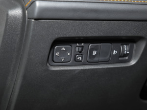 20231.5T 113km Ȥ п؅^