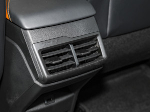 20231.5T 113km Ȥ п؅^