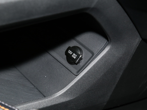 2023 iDD 1.5T 113kmȤͣw棩 п؅^(q)