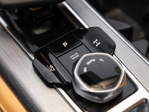 20232.0T ԄŞ͘  п؅^