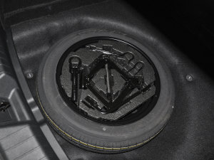 2023款1.5T DCT旗舰型 备胎