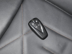 2023款1.5T DCT旗舰型 车钥匙