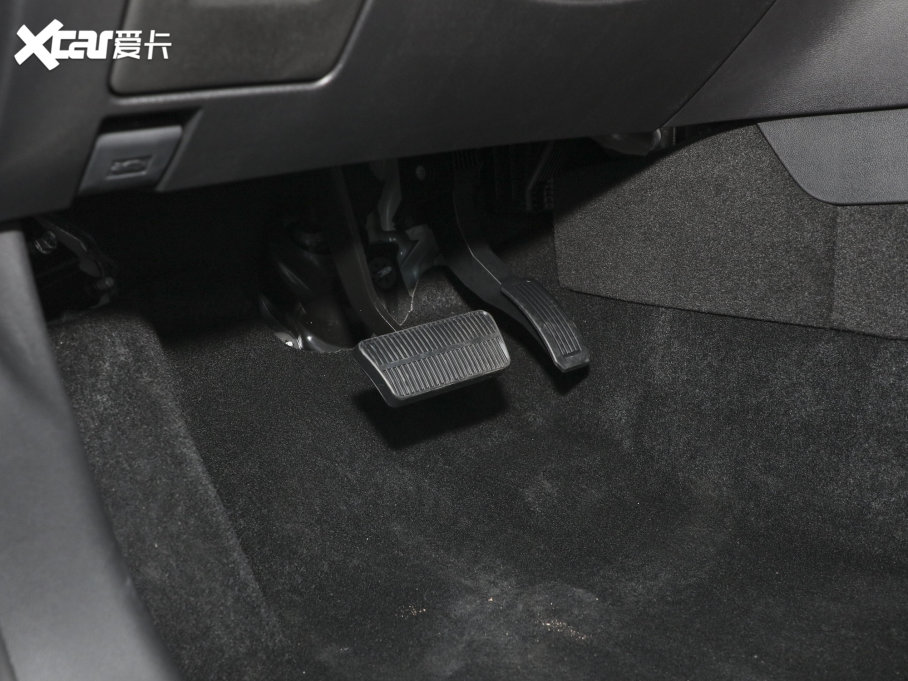 2023LCS85 COUPE 1.5T DCTF