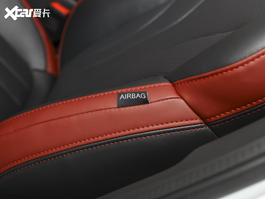 2023LCS85 COUPE 1.5T DCTF