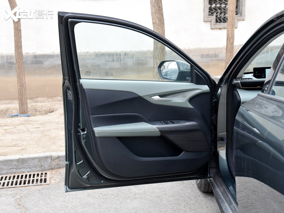 2023_ {LNE 1.5T GDI DCTŞ