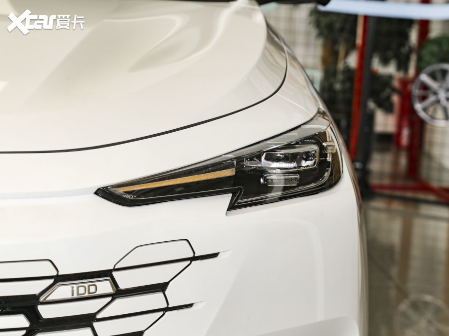 2023LUNI-K iDD 1.5T 135km Ȥ