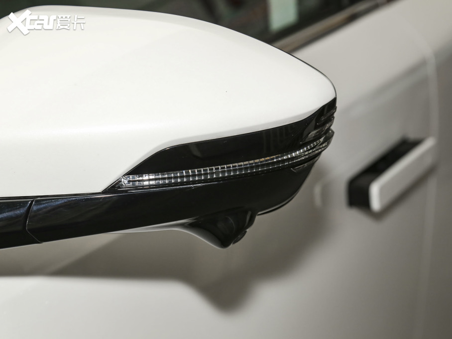 2023LUNI-K iDD 1.5T 135km Ȥ