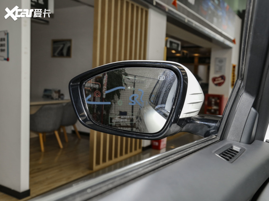 2023���L��UNI-K ���iDD 1.5T 135km ��Ȥ��