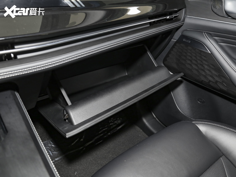 2023LUNI-K iDD 1.5T 135km Ȥ