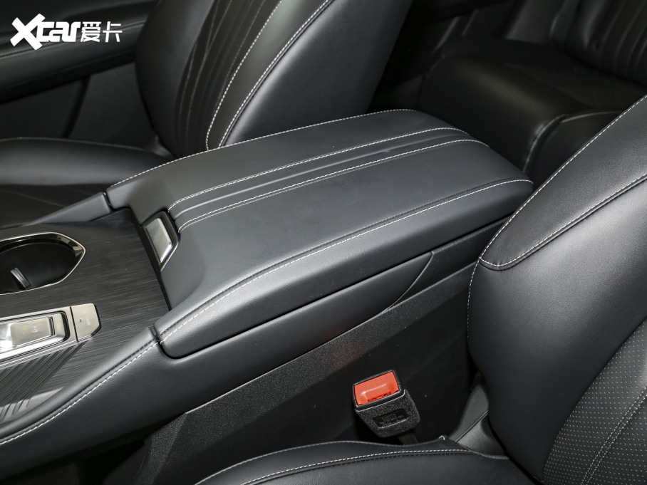 2023LUNI-K iDD 1.5T 135km Ȥ