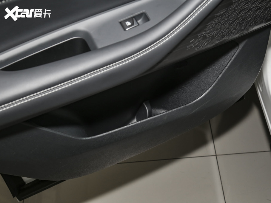 2023LUNI-K iDD 1.5T 135km Ȥ