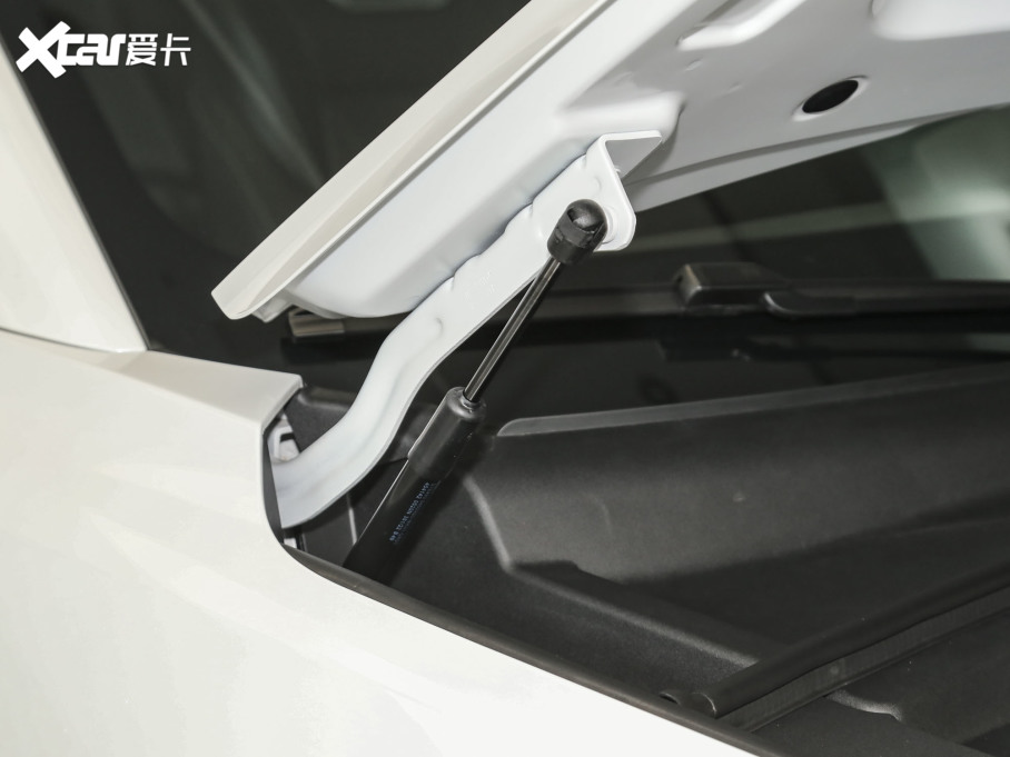 2023LUNI-K iDD 1.5T 135km Ȥ