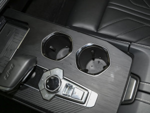 2023款1.5T 135km 智趣型 前排杯架