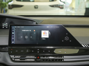 20231.5T 135km Ȥ п؅^