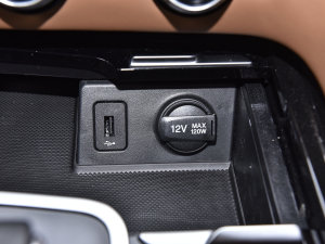 2023PLUS 2.0T F п؅^