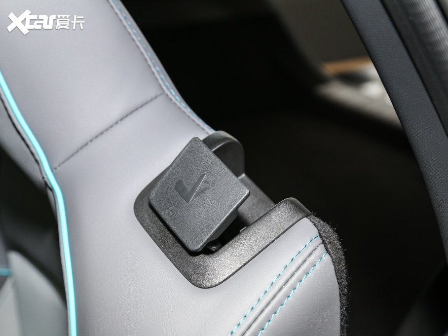 2023LUNI-T ڶ 1.5T F