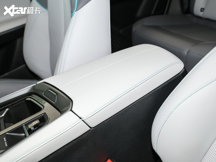 2023LUNI-T ڶ 1.5T F