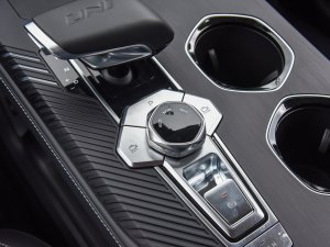 20232.0T (q) п؅^(q)