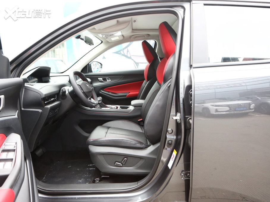 2023LCS55 PLUS ڶ 1.5T DCTp