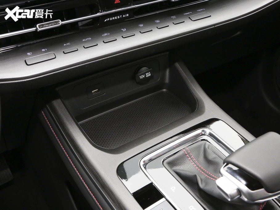 2023���L��CS55 PLUS �ڶ��� 1.5T DCT�p���