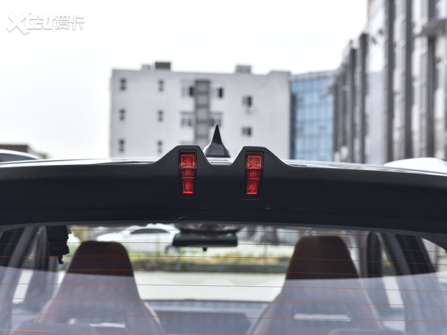 2023LCS75 PLUS  1.5T ԄF