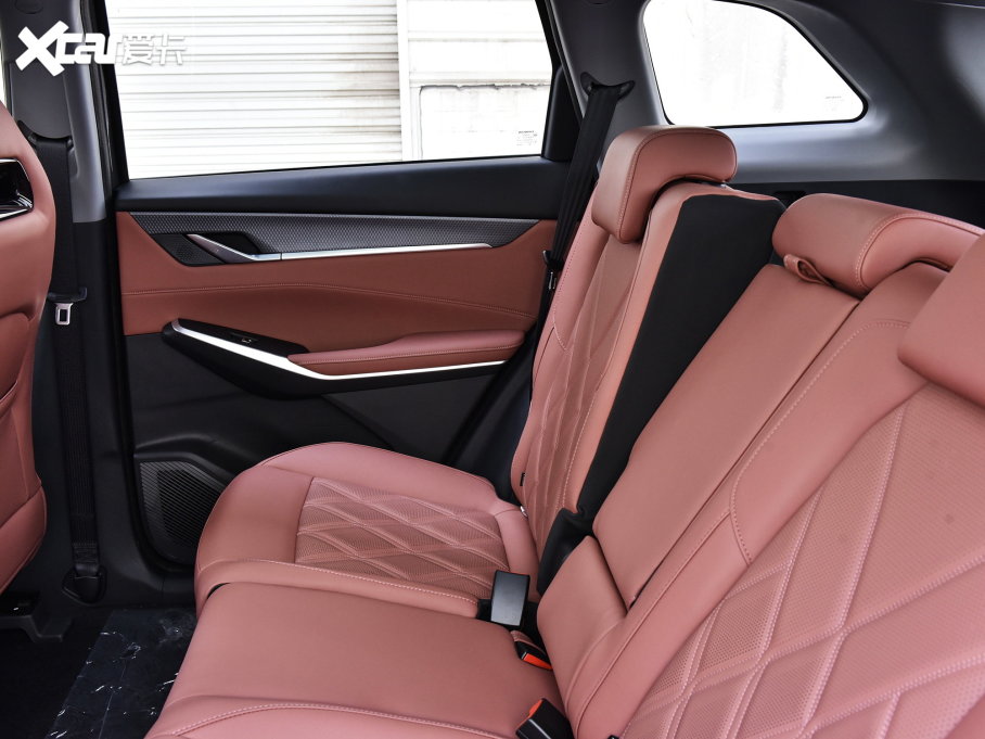 2023LCS75 PLUS  1.5T ԄF