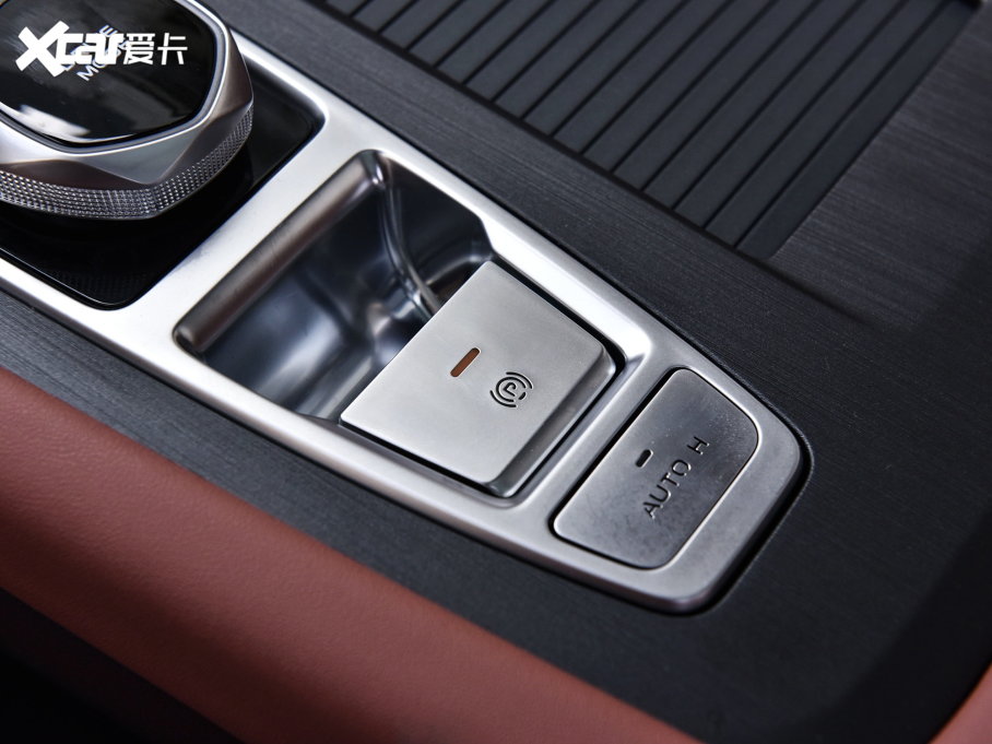 2023LCS75 PLUS  1.5T ԄF