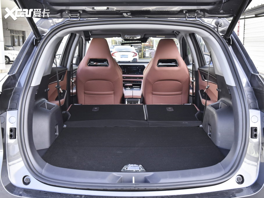 2023LCS75 PLUS  1.5T ԄI