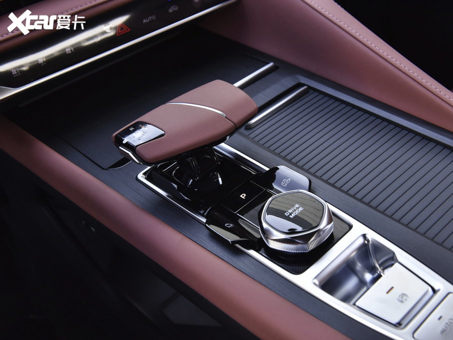 2023LCS75 PLUS  1.5T ԄI(lng)