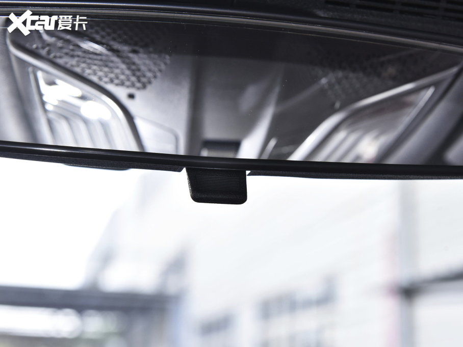 2023LCS75 PLUS  1.5T ԄI