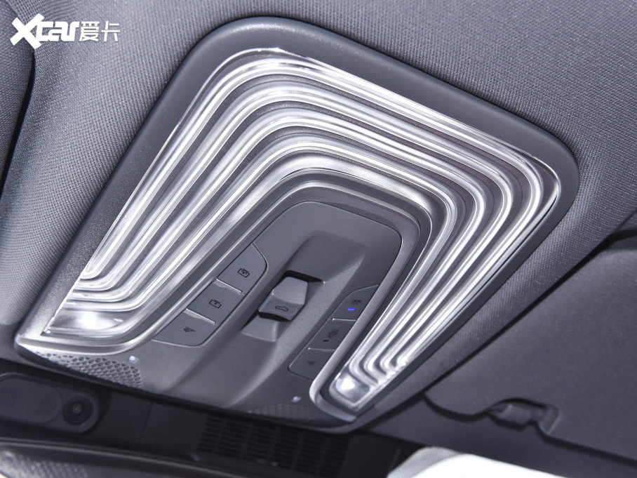 2023LCS75 PLUS  1.5T ԄI