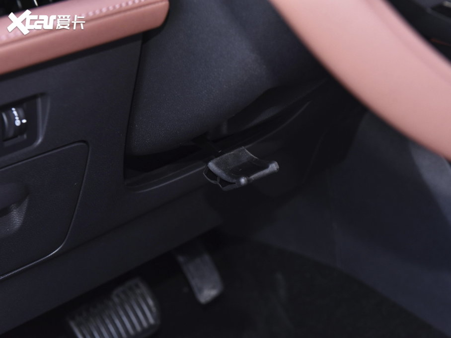 2023LCS75 PLUS  1.5T ԄI(lng)