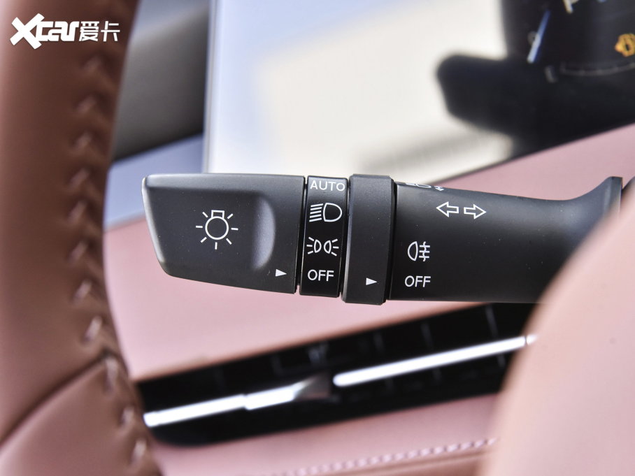 2023LCS75 PLUS  1.5T ԄI