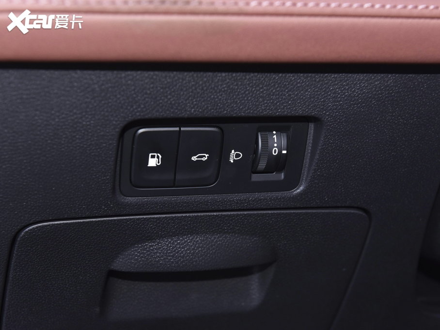 2023LCS75 PLUS  1.5T ԄI