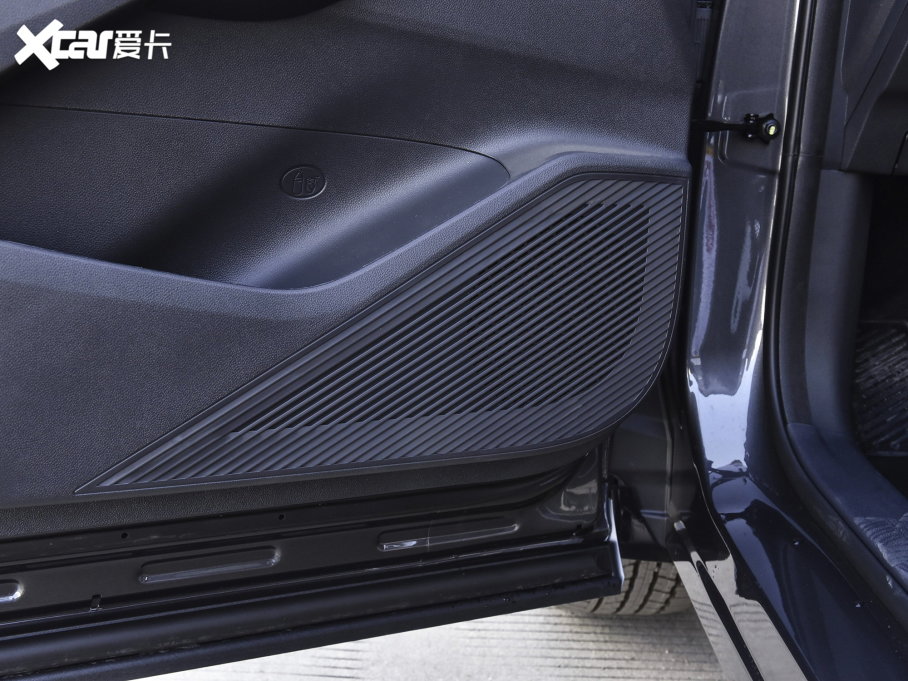 2023LCS75 PLUS  1.5T ԄI