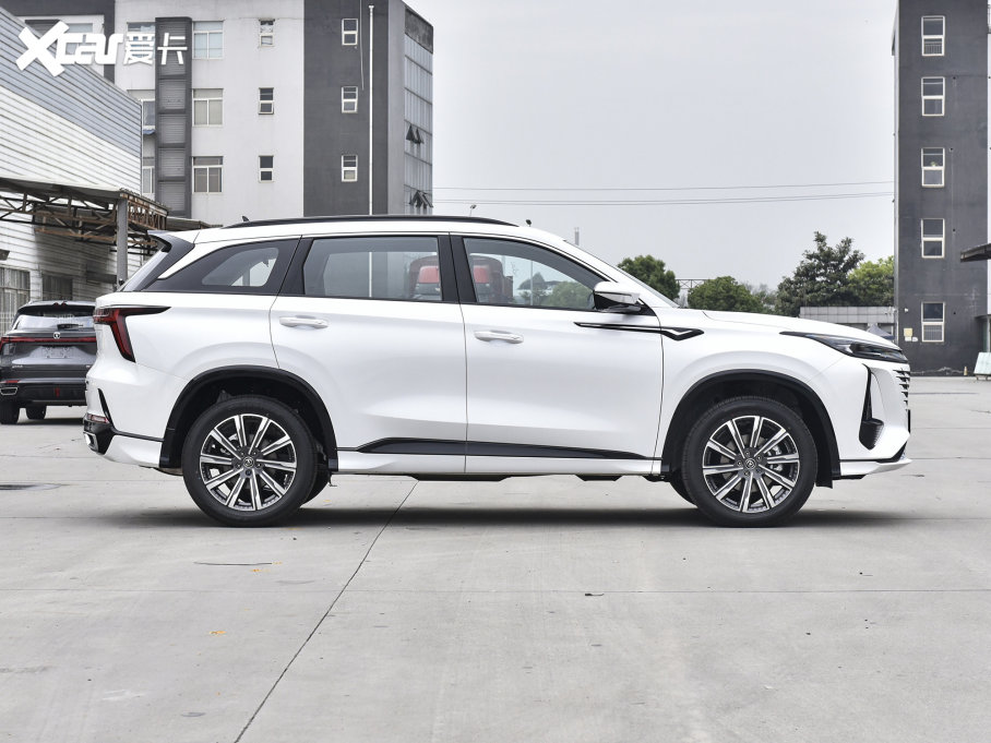 2023LCS75 PLUS  2.0T ԄŞ