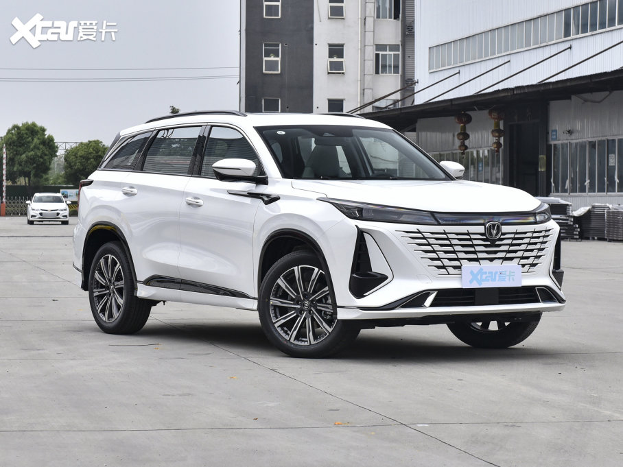 2023L(zhng)CS75 PLUS  2.0T Ԅ(dng)Ş