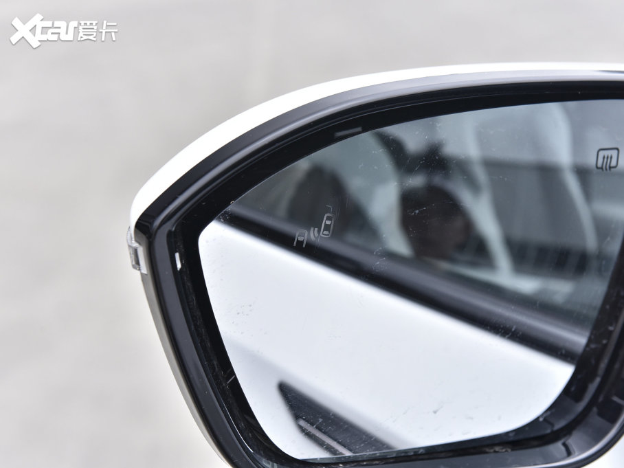 2023LCS75 PLUS  2.0T ԄŞ