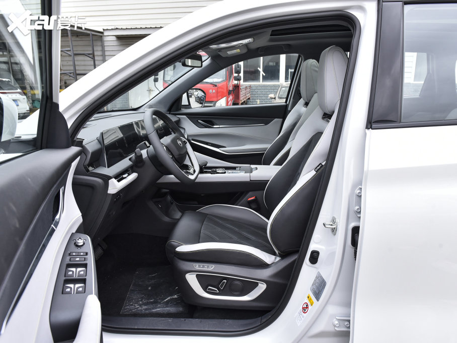 2023LCS75 PLUS  2.0T ԄŞ