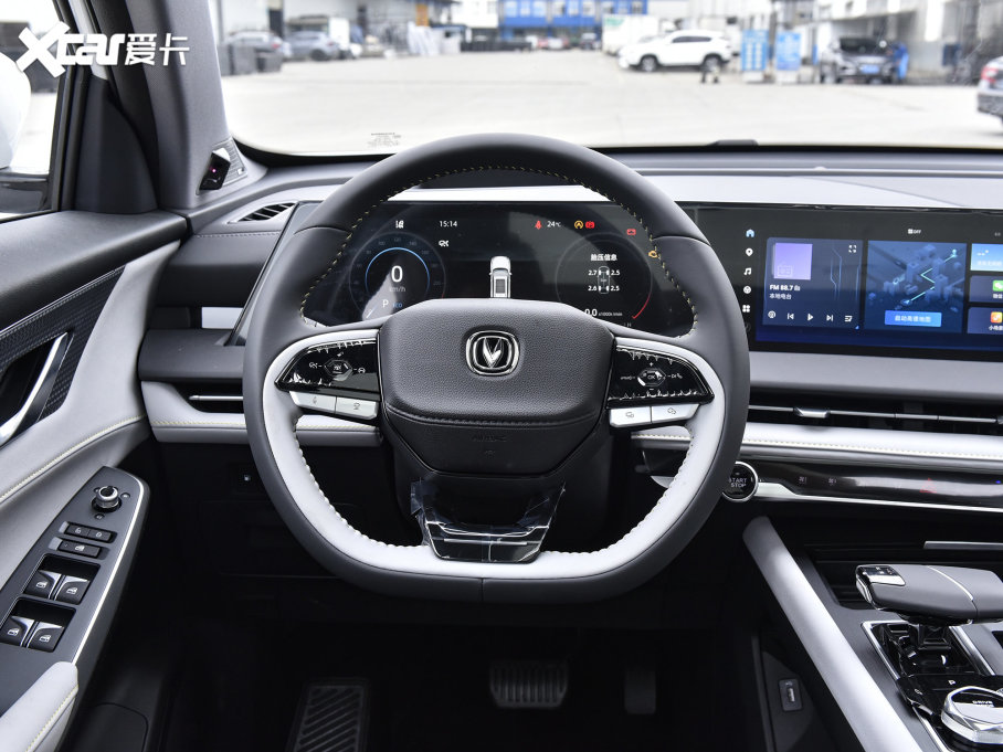 2023LCS75 PLUS  2.0T ԄŞ