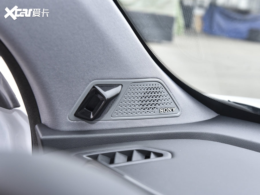 2023LCS75 PLUS  2.0T ԄŞ