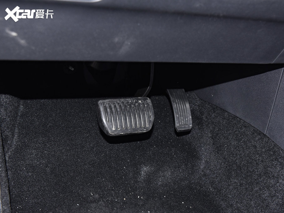 2023LCS75 PLUS  2.0T ԄŞ